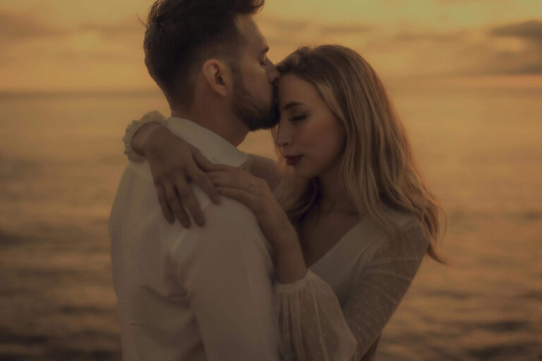 Lisa + Kim (Sweet Honeymoon at Palm Beach Resort)